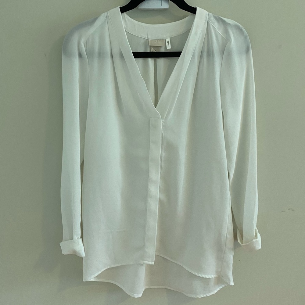 H&M White V Neck Blouse